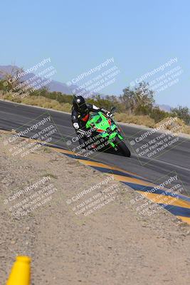 media/Dec-09-2023-SoCal Trackdays (Sat) [[76a8ac2686]]/Turn 3 Inside (1015am)/